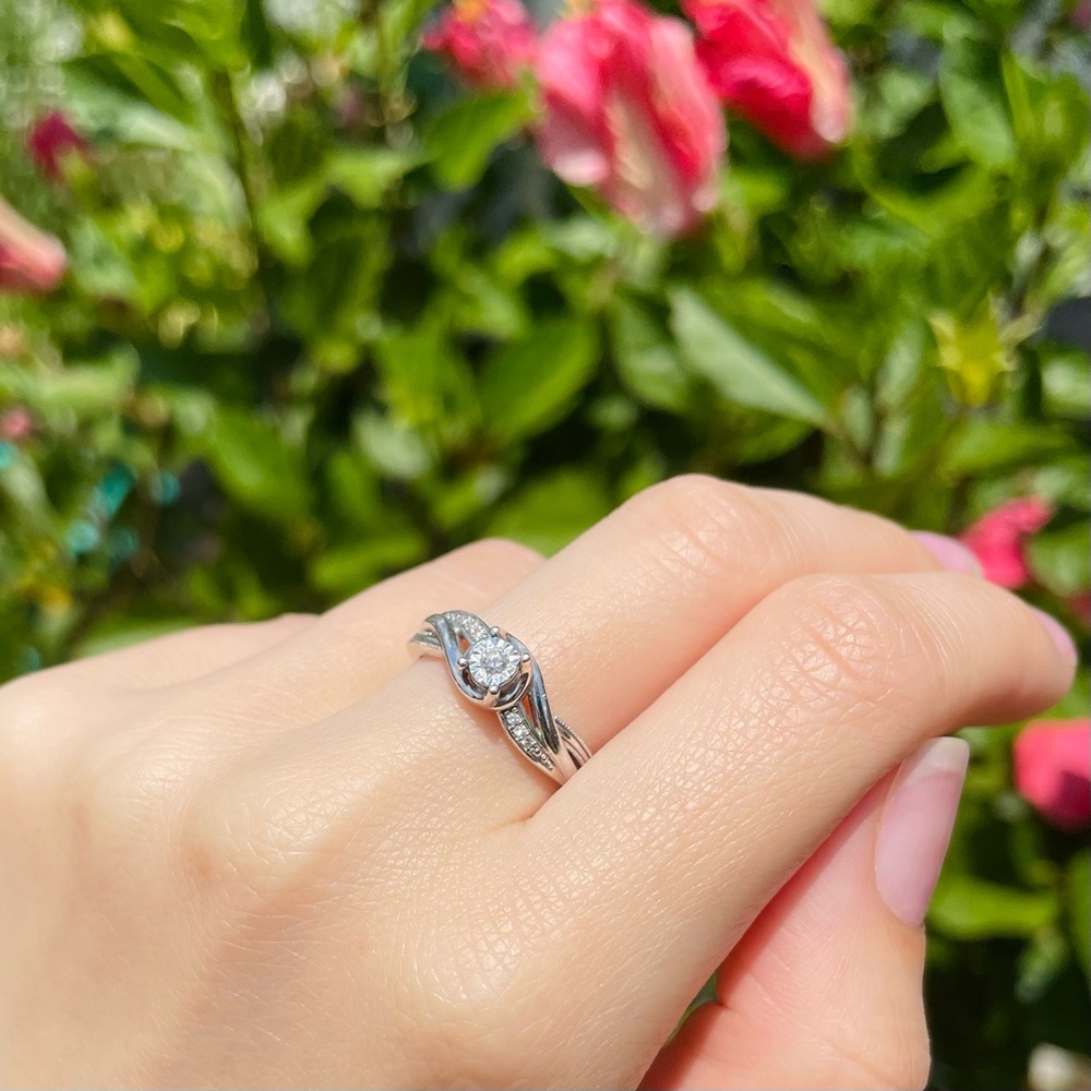 10k Engagement/ Promise Ring